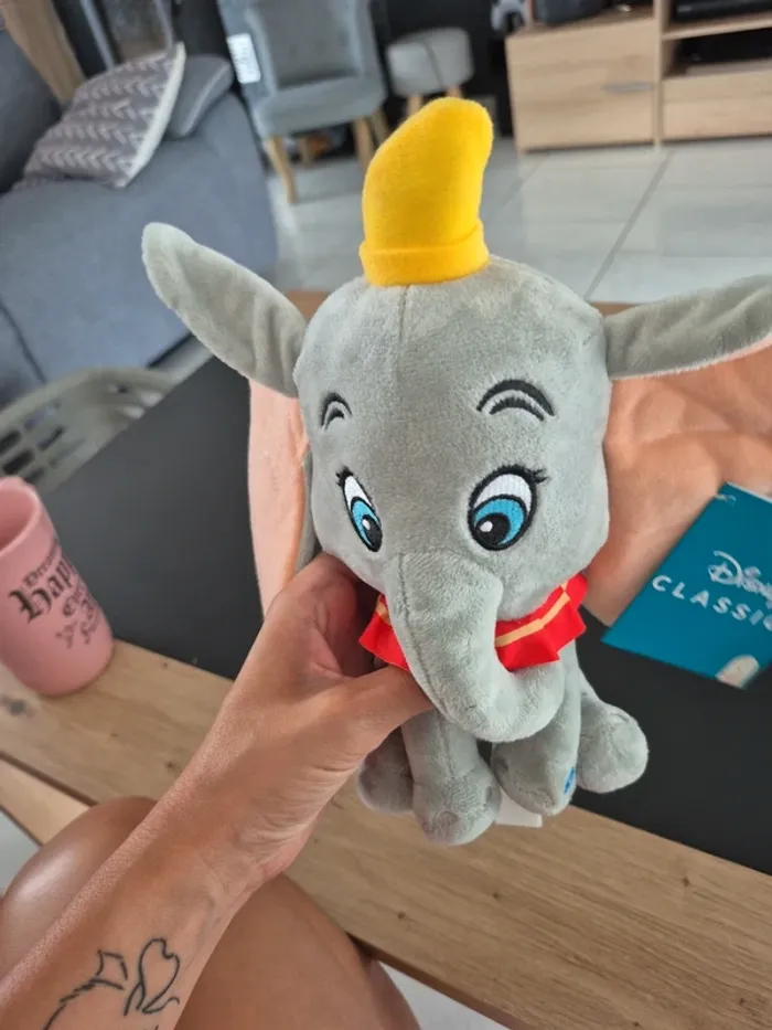 Peluche dumbo - photo numéro 3