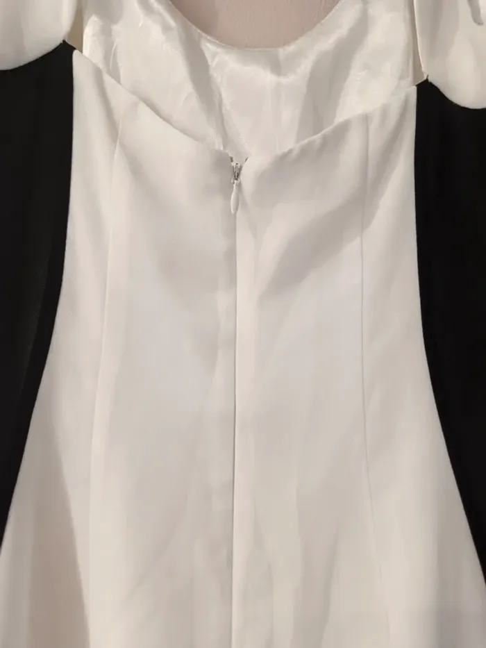 Robe bicolore noir et blanc Taille M - photo numéro 6
