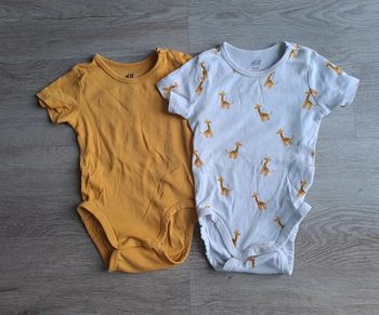 Lot 2 body garçon 4-6 mois