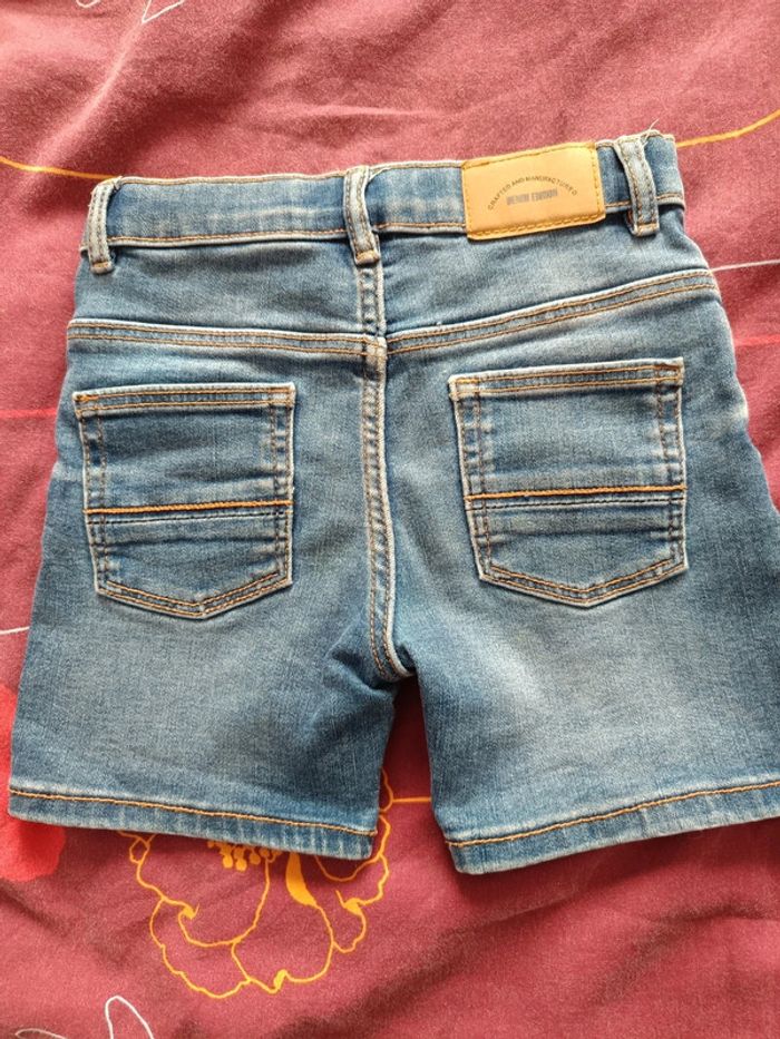 Short Zara 18/24m tbe - photo numéro 3