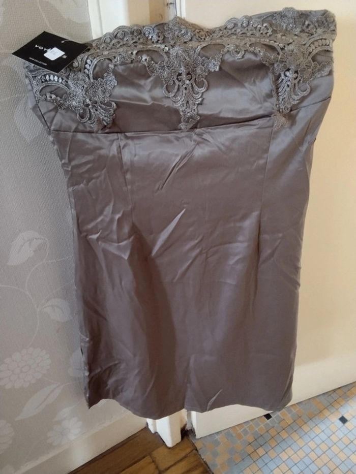 Robe bustier dentelle