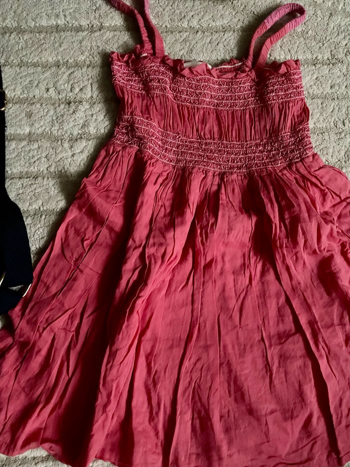Robe et casquette 4 ans - photo numéro 2