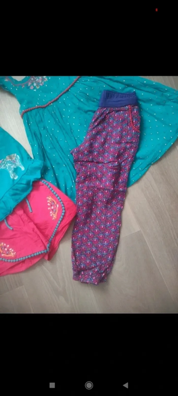 Ensemble d été 4 pièces sergent major taille 4 ans en très bon état - photo numéro 4