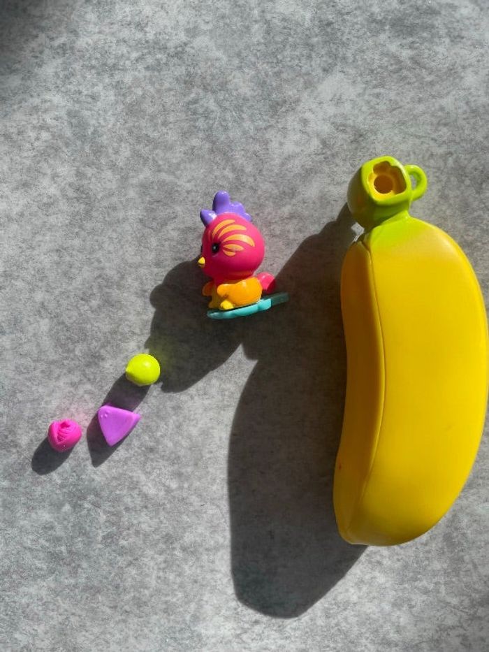 Splash toys banana’s