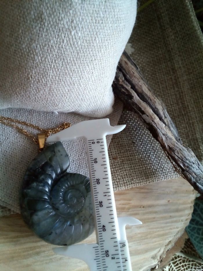 Collier protection pendentif en pierre de labradorite naturelle - photo numéro 3