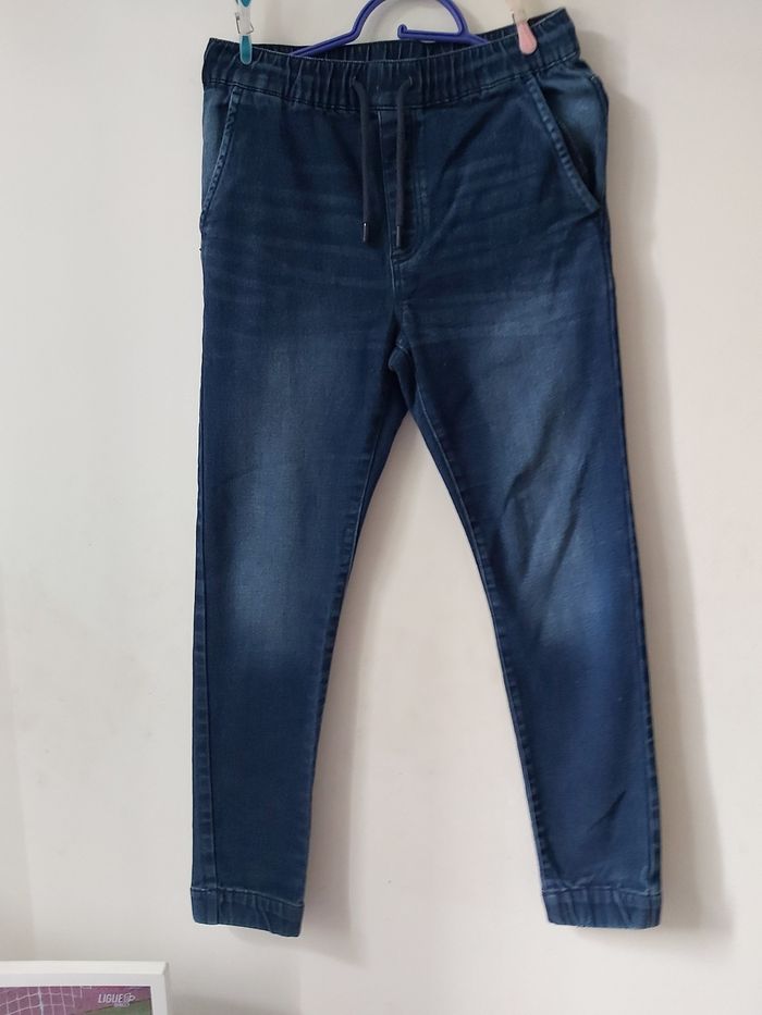 Jean très jolie taille 40 marque livergy - photo numéro 2