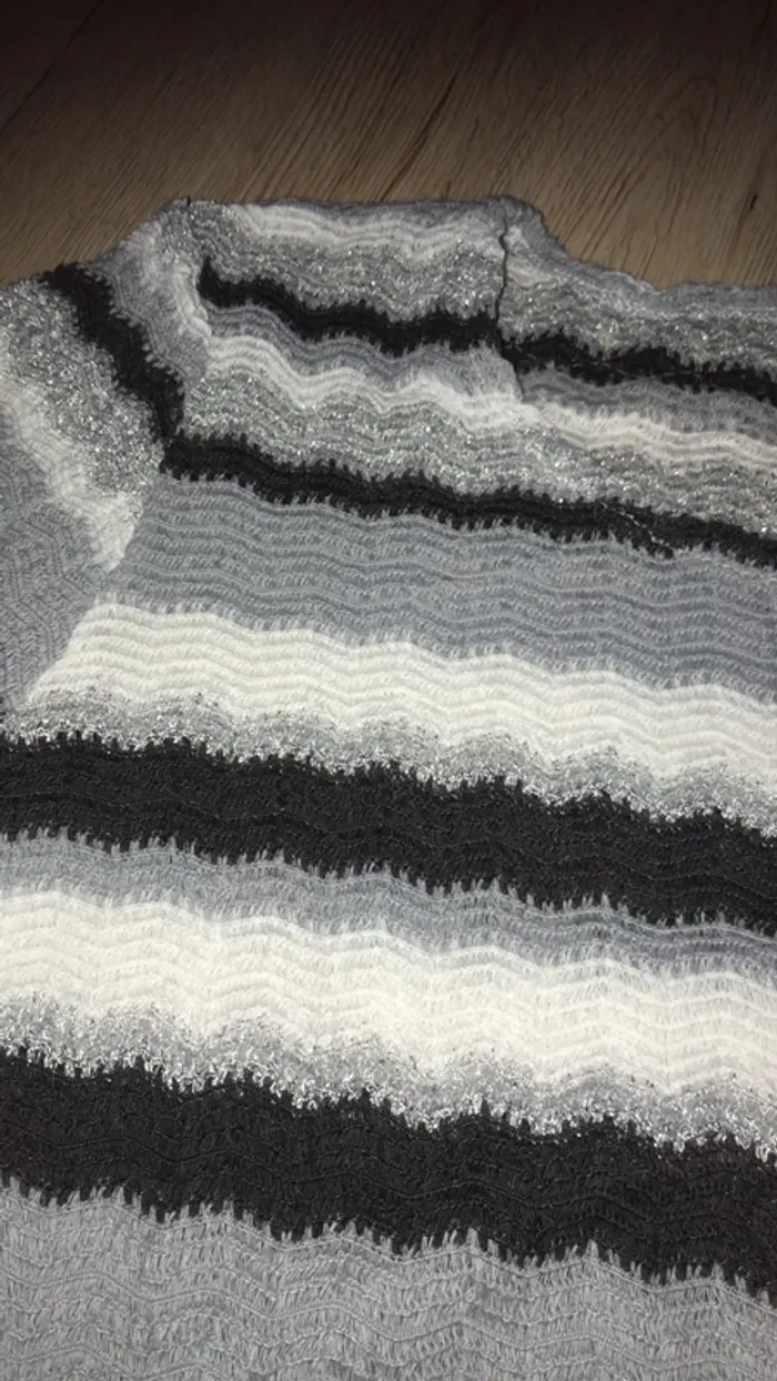 Pull Damart - photo numéro 3