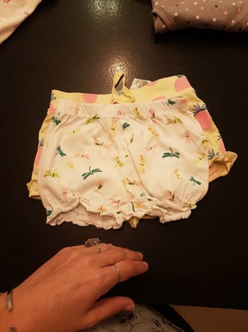 Lot de 2 shorts bébé fille