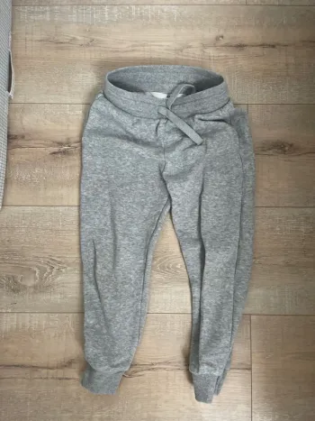 Jogging gris H&M 4-5 ans