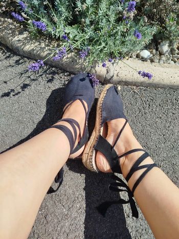 Espadrilles à liens croisés