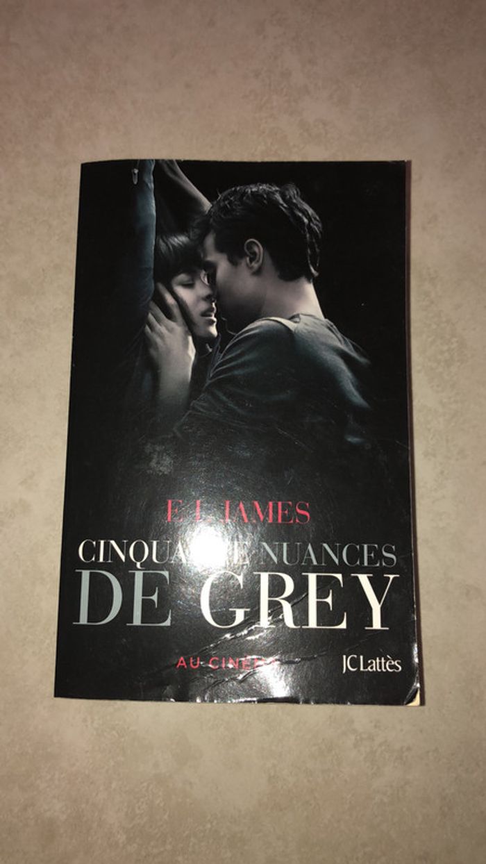 Livre cinquante nuances de Grey