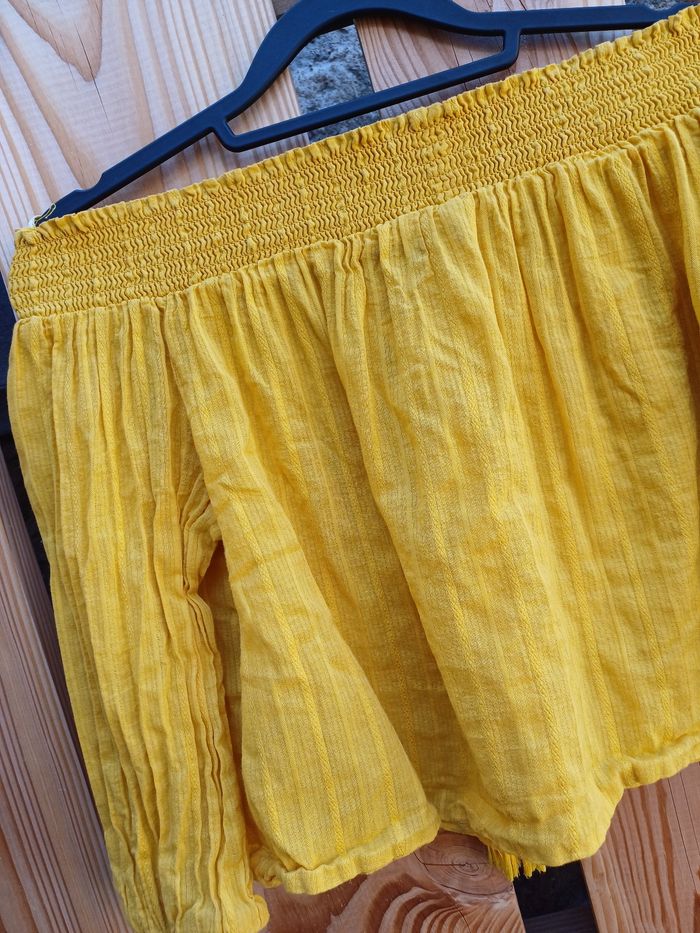 Joli top épaules dénudées jaune Jennyfer taille M - photo numéro 10
