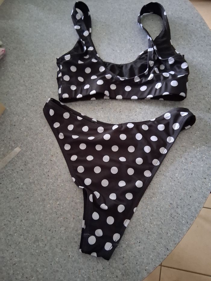 Maillot de bain " nasty gal " 2 pièces noir et blanc 't- 34" - photo numéro 2