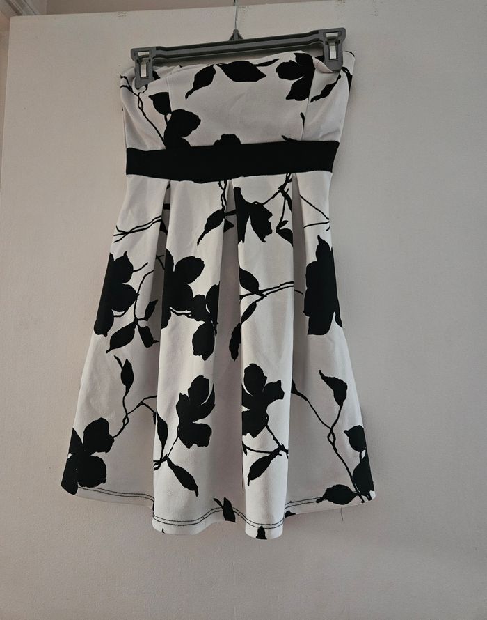 Robe bustier femme taille M-L - photo numéro 2