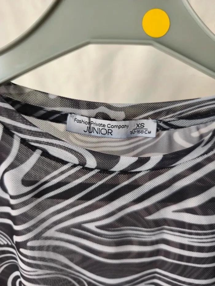 T-shirt taille.XS - photo numéro 2