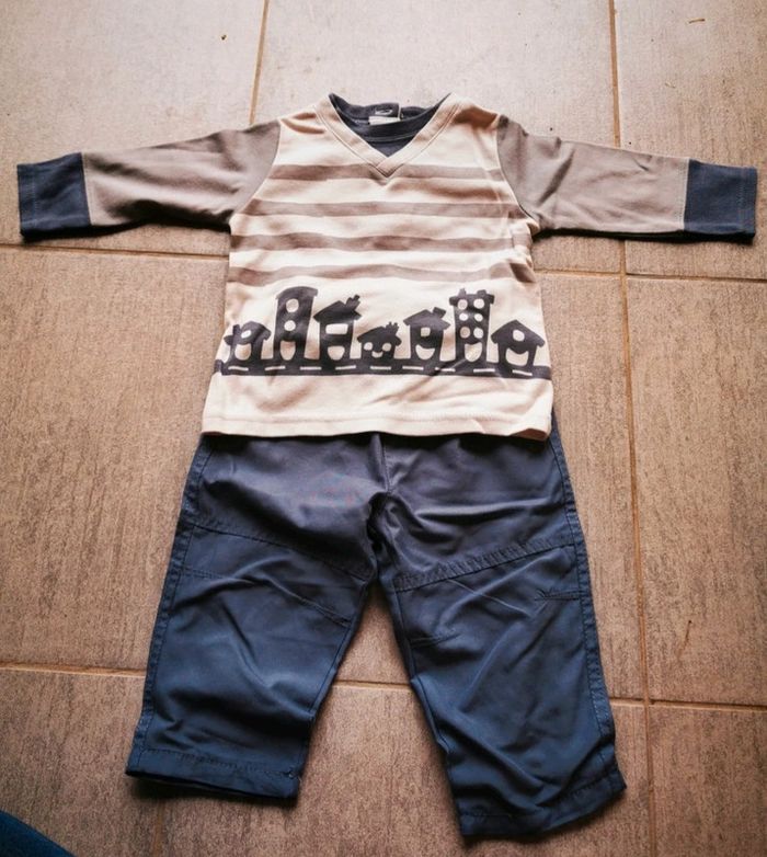 Ensemble bébé garçon 12 mois comme neuf