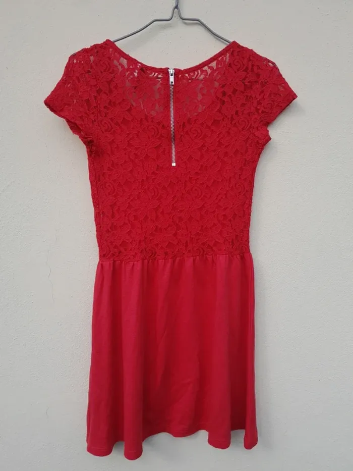 Robe h&m - Taille XS ( 34 ) - Très bon état - photo numéro 3