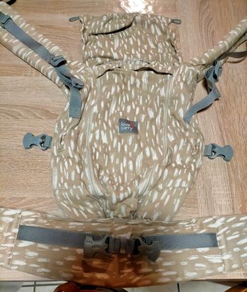 Porte bébé Love Carry One + Cool avec une couverture de portage