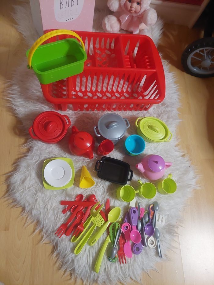 Gros lot dinettes + égouttoir + range couverts Ecoiffier/ikea TBE 🍽 - photo numéro 5