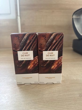 Lot 2 eau de parfum, cuir de nuit Yves rocher neuf