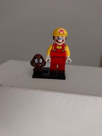 Petite figurine Mario