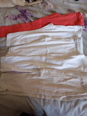 Gros lot de leggings corsaire fille 10 ans