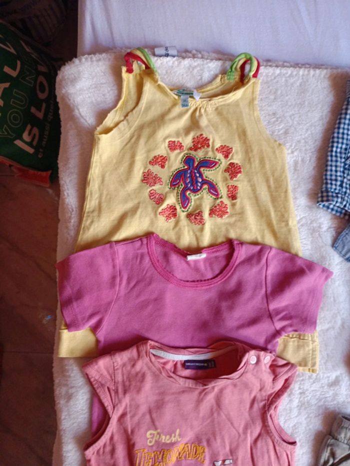 Lot de vêtements fille taille 3a - photo numéro 2