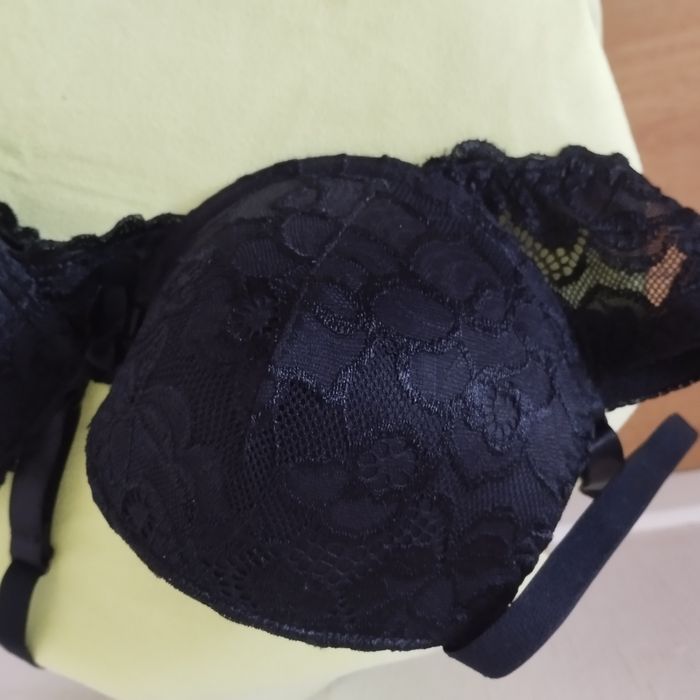Soutien-gorge armatures noir 95B Neuf - photo numéro 4
