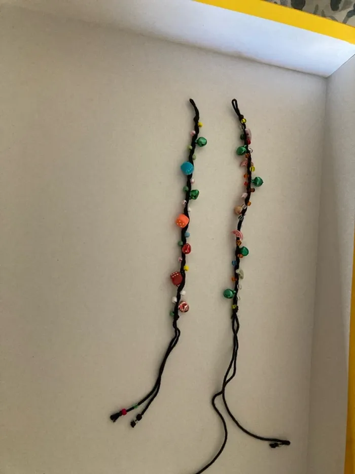 Lot de deux bracelets, fantaisie - photo numéro 2