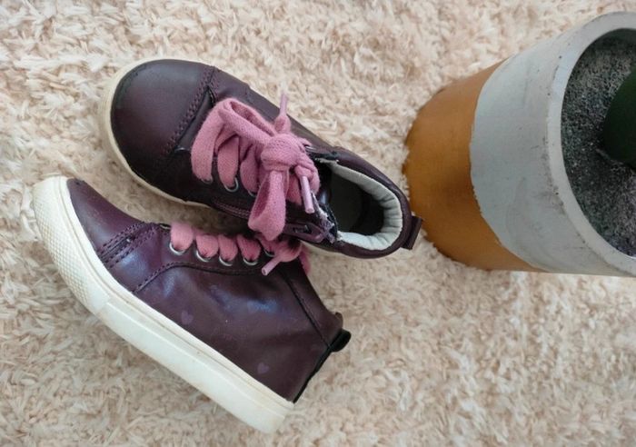 Baskets Gémo pointure 21 - photo numéro 2