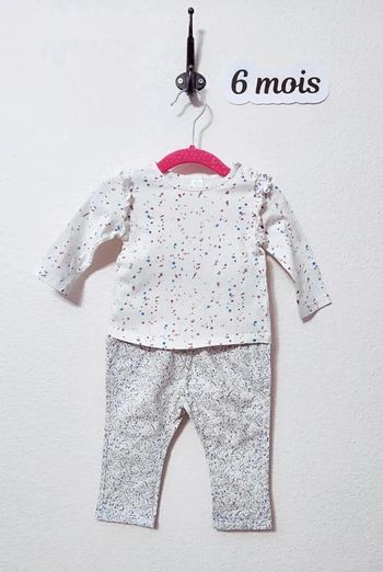 Ensemble bébé fille taille 6 mois