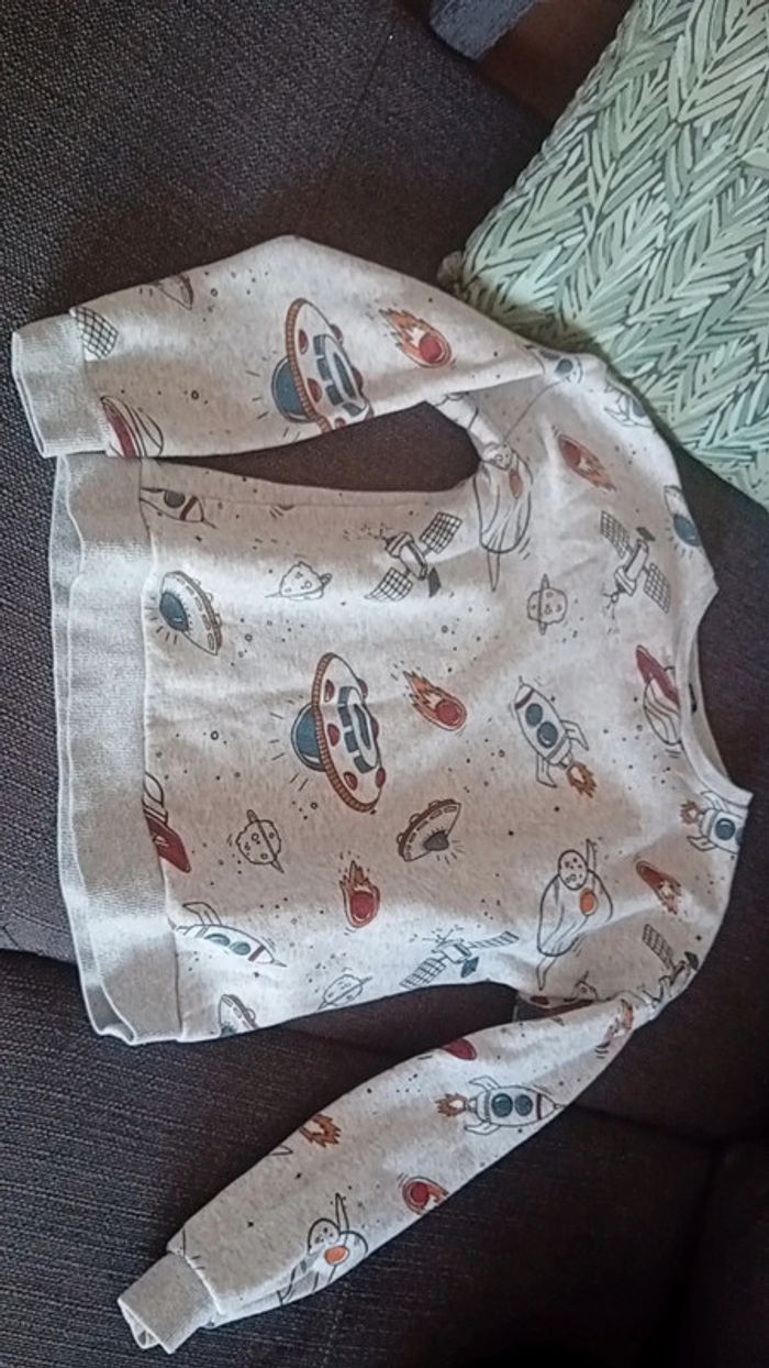 Sweat garçon en 10 ans