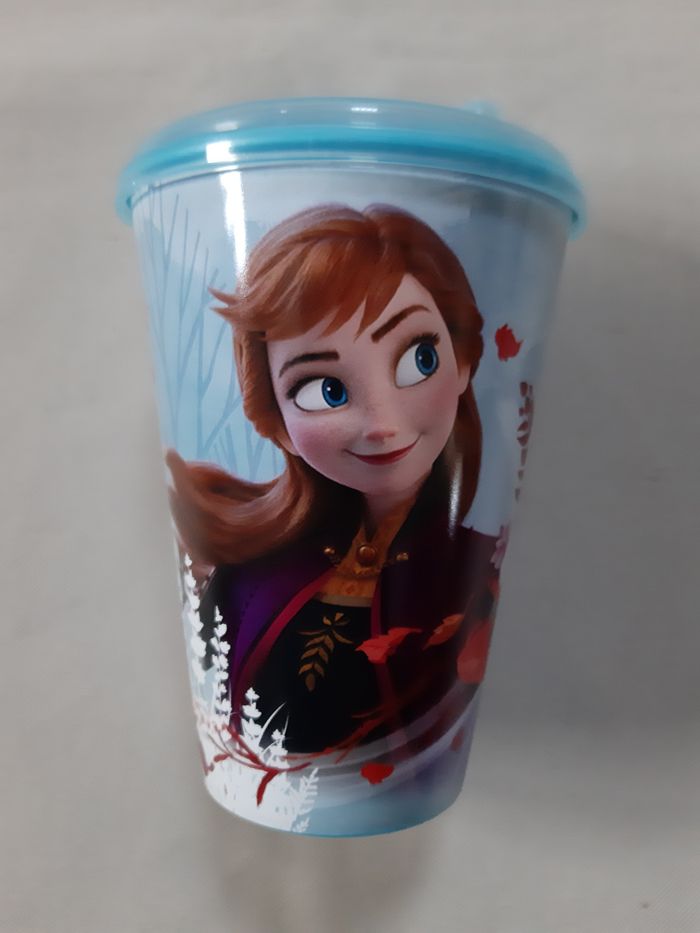 gobelet / verre en plastique Reine des neiges - photo numéro 2