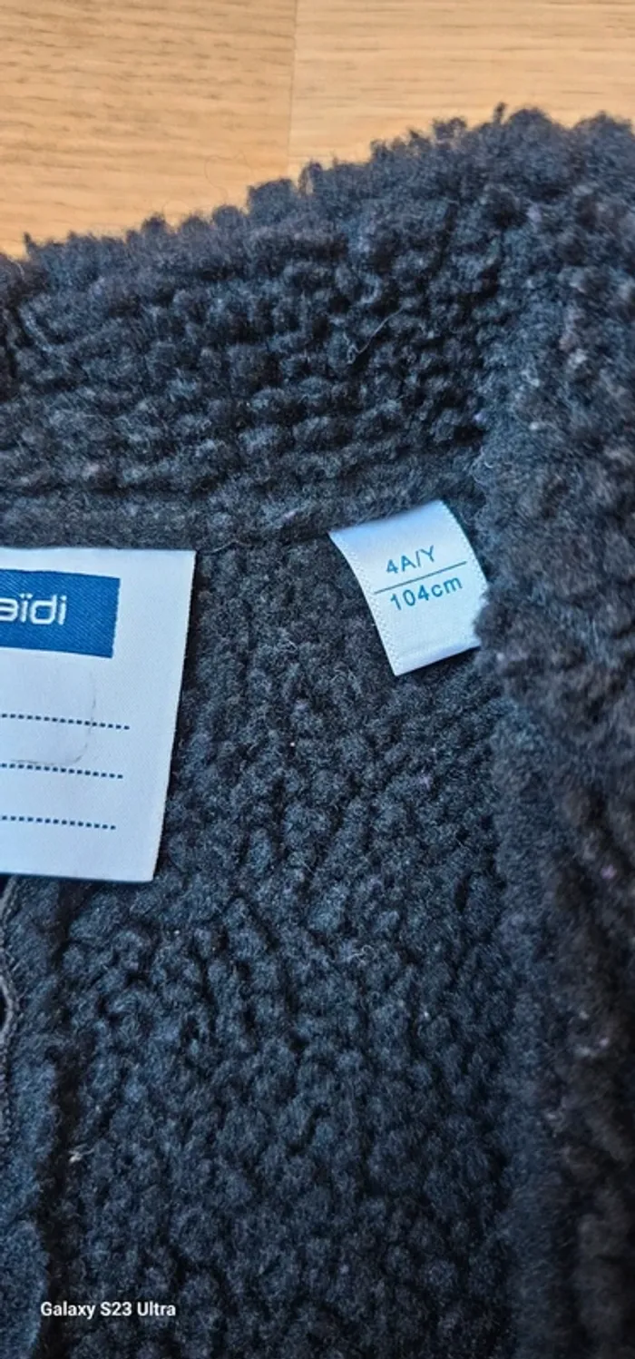 Veste chaude 4 an okaibi - photo numéro 3