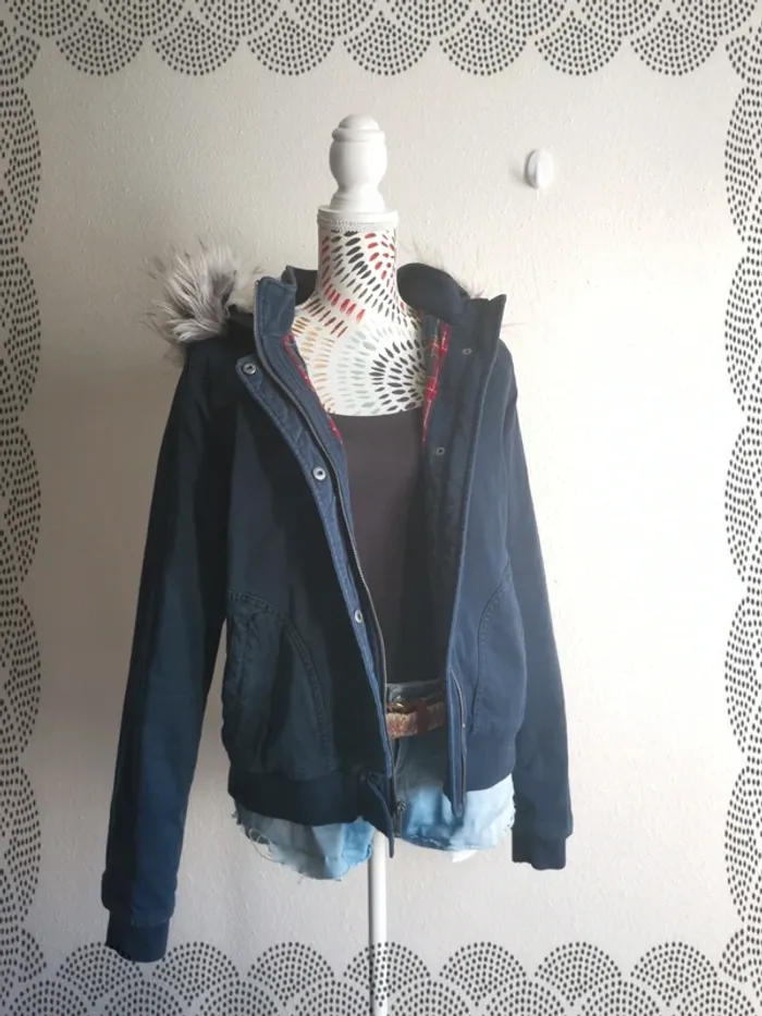 Manteau Hollister taille XL - photo numéro 2