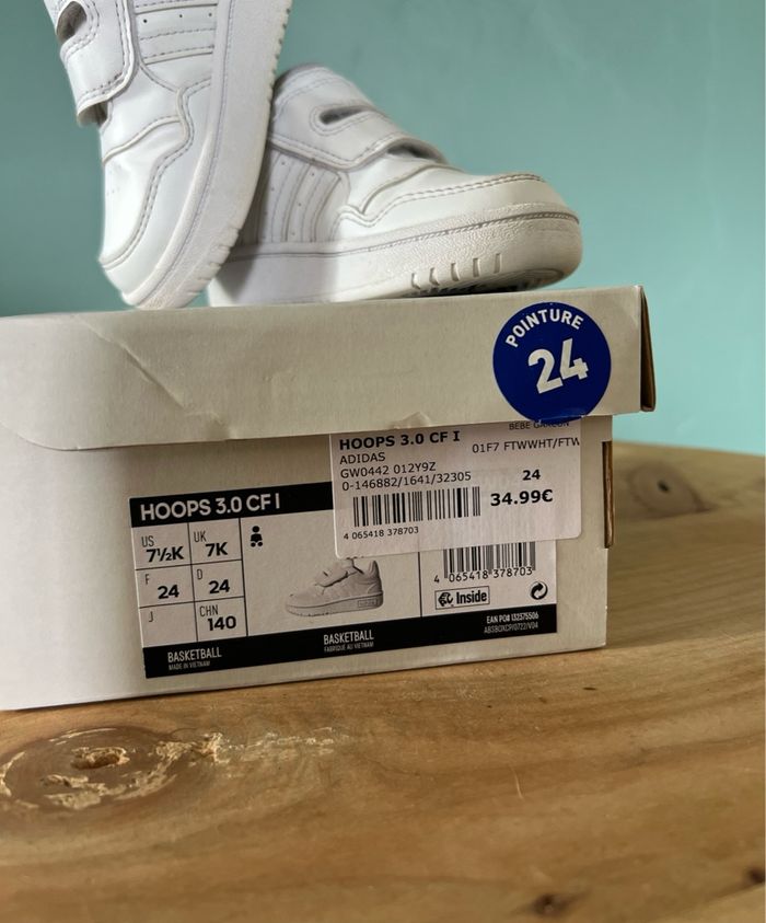 Adidas 🤍 Hoops 3.0 CF I – Pointure 24 - photo numéro 2