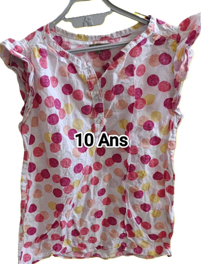 Haut fillette. 10 Ans. In Extenso