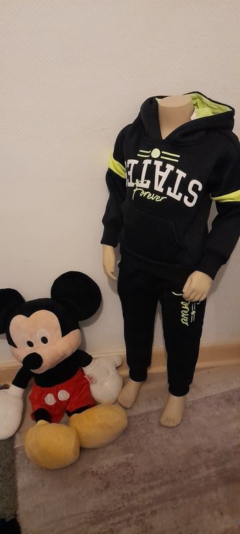 Ensemble sport garçon 4ans