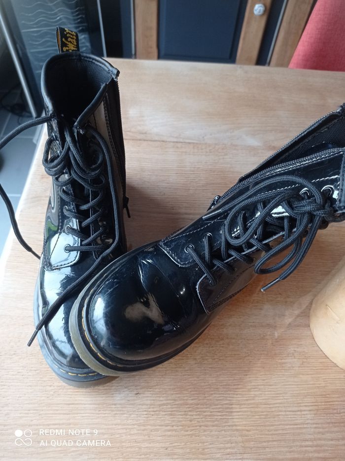 Dr Martens vernies - photo numéro 3