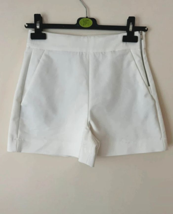Short taille haute, blanc, Zara
