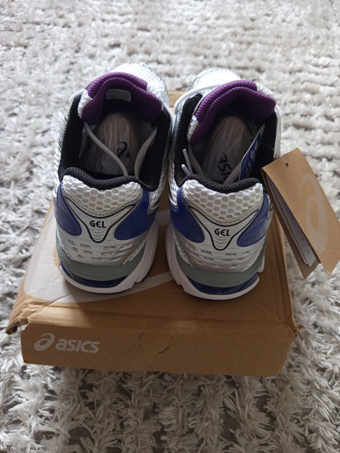 ASICS Gel-Kayano 14 – rose– blanche Taille 40 – Neuves avec boîte - photo numéro 2