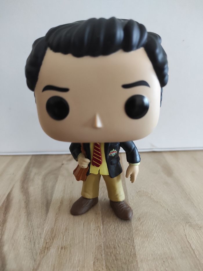 Figurine Funko pop Dan Humphrey 621 SANS boîte ( Gossip Girl )