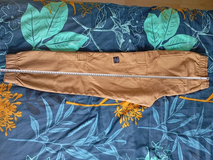 Pantalon cargo Kiabi 14 ans - photo numéro 3