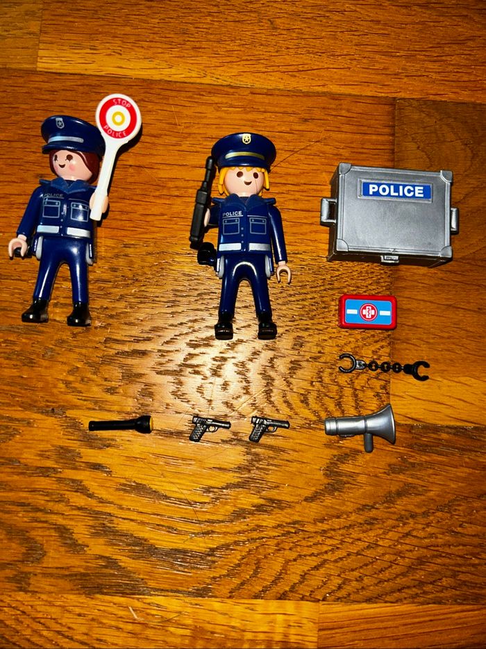 Lot Playmobil police - photo numéro 5