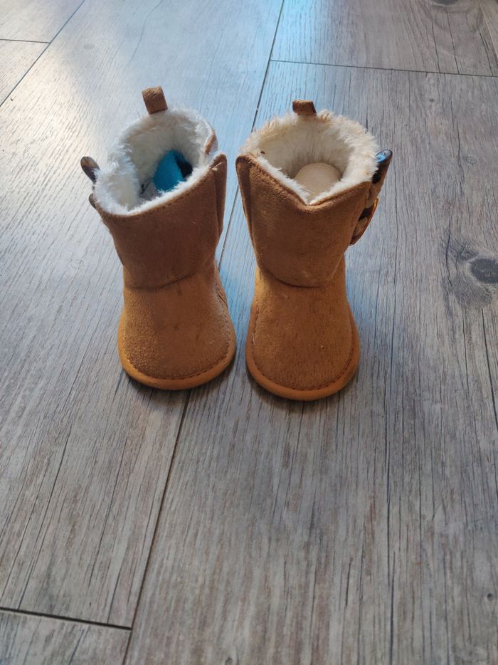 Chausson bébé bottes 6-9 mois