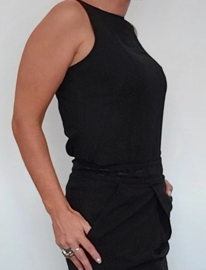 Haut blouse sans manches chic - photo numéro 3