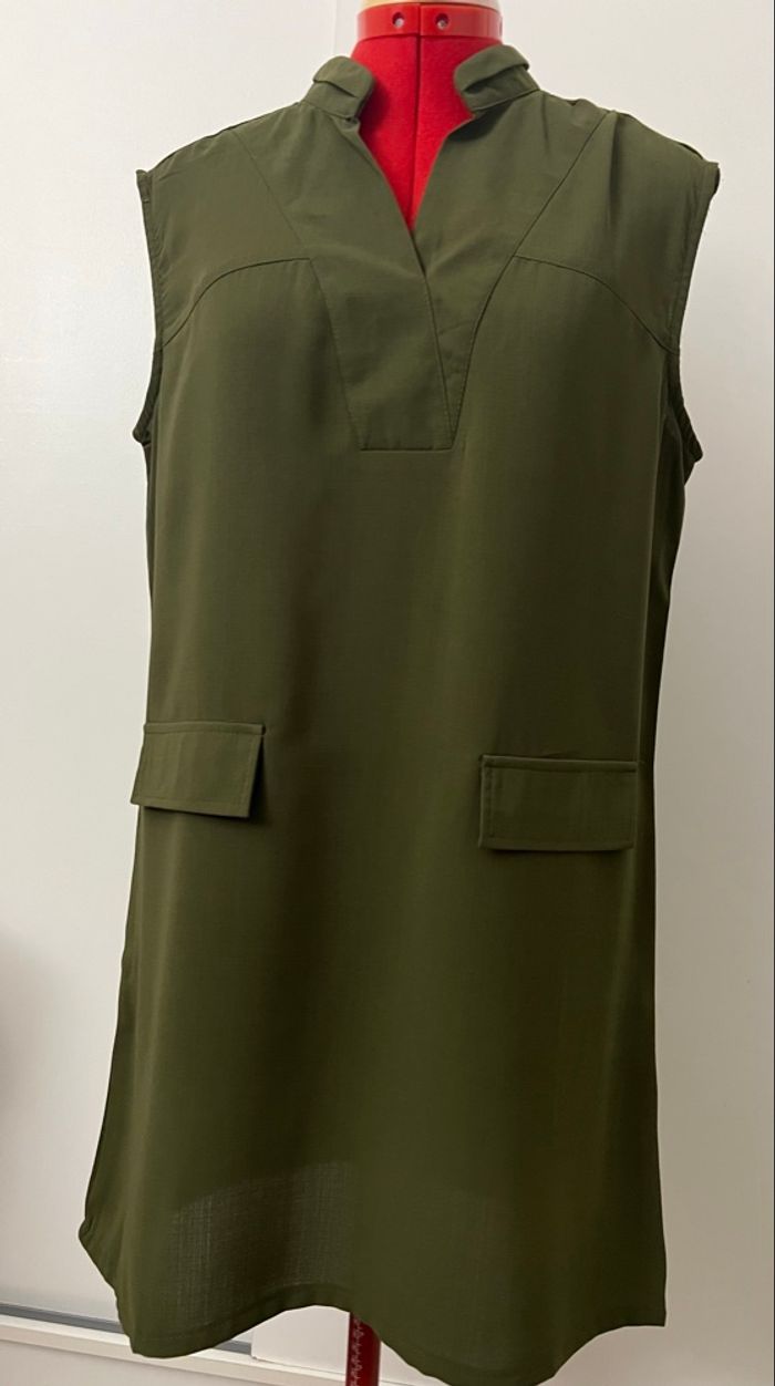 Robe sans manches droite voile kaki D&Z Fashion - photo numéro 2