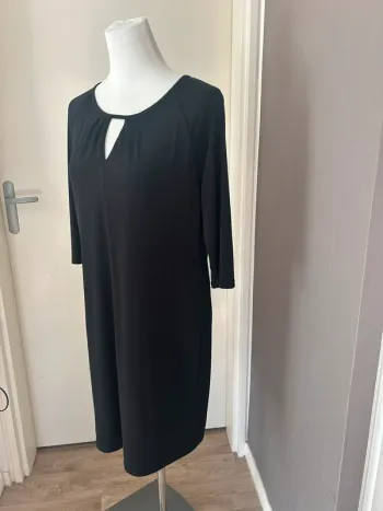 Esprit robe noire, moulante femme, taille M/38 manches longues