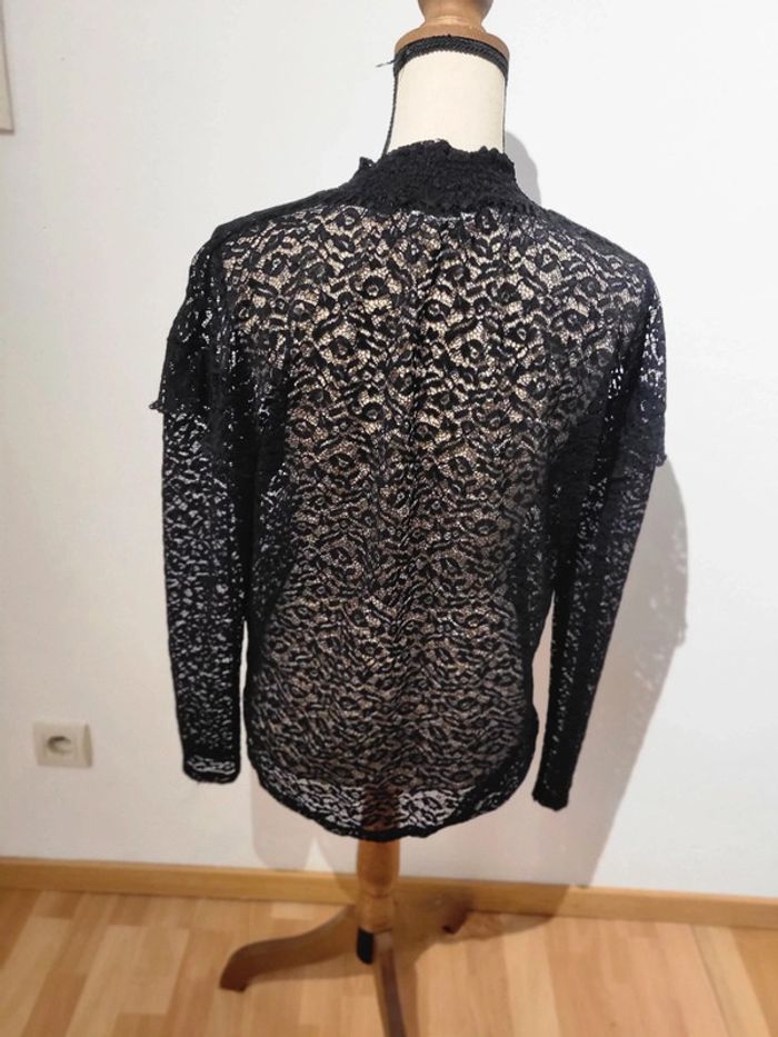 Pull dentelle - photo numéro 2