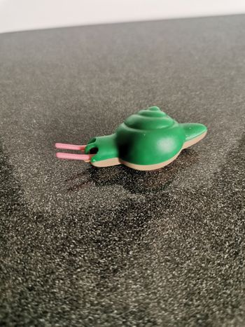 Figurine escargot Kinder